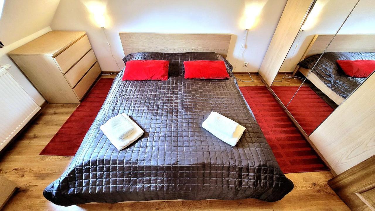 Apartamenty 4 Gory 什切尔克 外观 照片